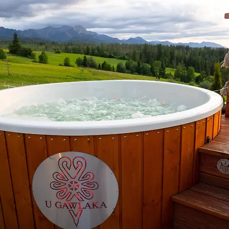 U Gawlaka - Z Jacuzzi I Widokiem Na Tatry ベッド・アンド・ブレックファスト 3*