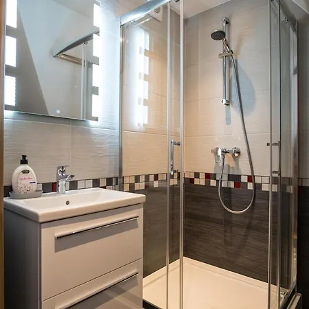 ベッド・アンド・ブレックファスト U Gawlaka - Z Jacuzzi I Widokiem Na Tatry ムジャシフレ