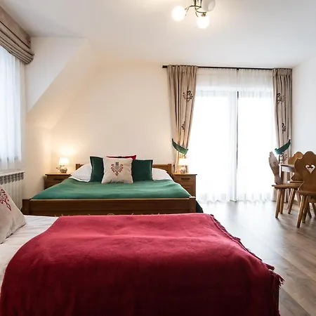 U Gawlaka - Z Jacuzzi I Widokiem Na Tatry ベッド・アンド・ブレックファスト ムジャシフレ